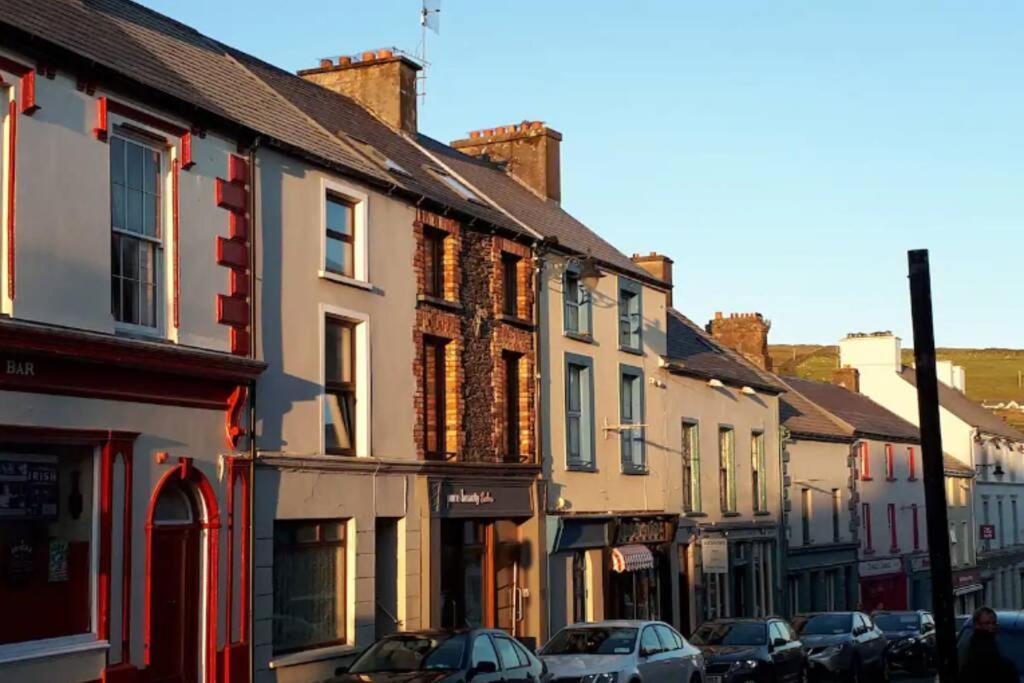 Centre Of Dingle Town - Luxury Holiday Apartment Exterior foto