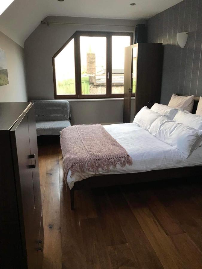 Centre Of Dingle Town - Luxury Holiday Apartment Exterior foto